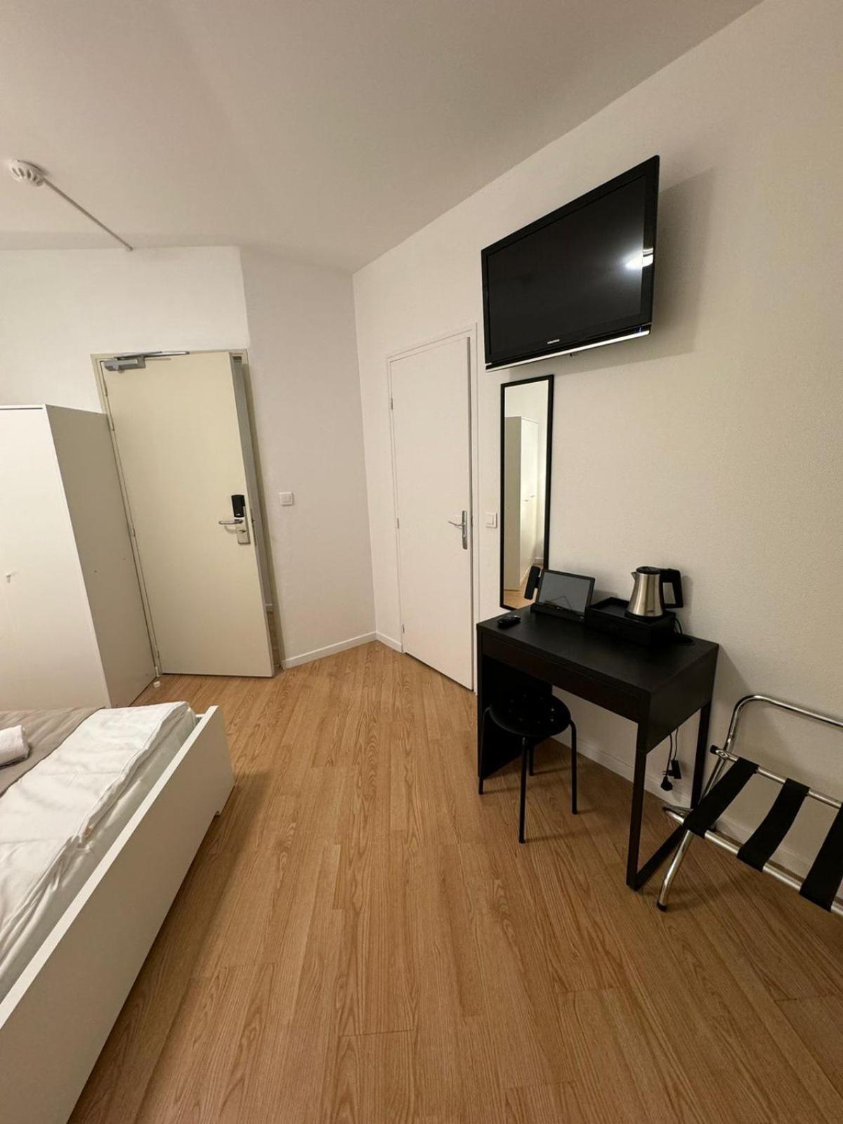Etoiles De Mantes Hotell Eksteriør bilde